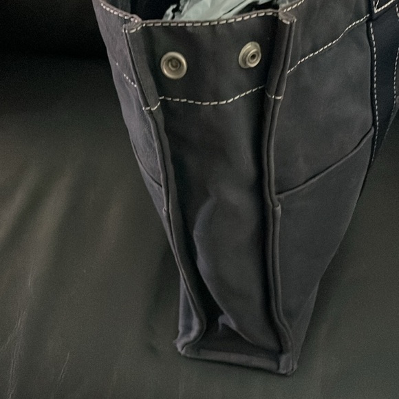 EUC Hermes Navy Tote - Picture 6 of 12